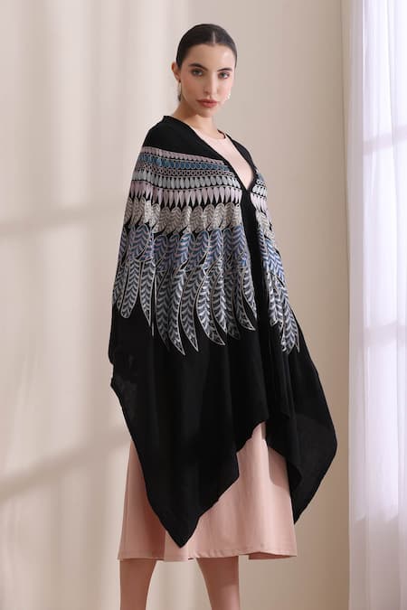 Buy_Dusala_Black V-neck Birdie Feather Embroidered Cape _Online_at_Aza_Fashions