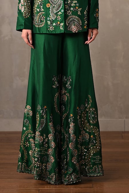 Buy_Onaya_Emerald Green Silk Mirrors, Embroidery Square Neck, Jacket Pant Set _Online_at_Aza_Fashions