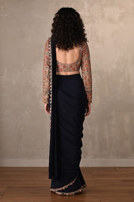 Onaya Embroidered Blouse & Pre-Draped Saree Set 