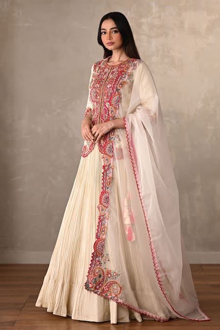Buy_Onaya_Off White Organza Embroidery, Piping Round Neck Crush Lehenga Set _Online_at_Aza_Fashions