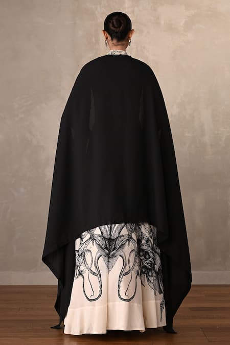 Onaya Embellished Blouse & Printed Lehenga Set 