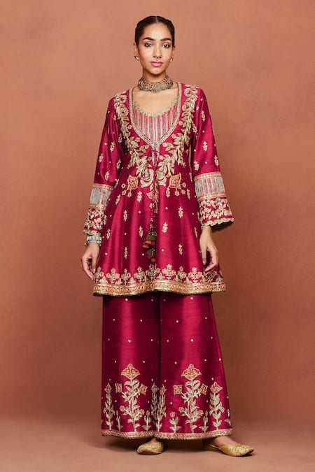Sue Mue_Red , Organza Applique, Embroidery, Sequins, Zaavia Dori Anarkali Set _at_Aza_Fashions