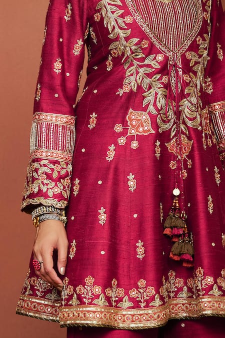 Buy_Sue Mue_Red , Organza Applique, Embroidery, Sequins, Zaavia Dori Anarkali Set 