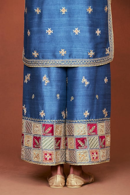 Buy_Sue Mue_Blue Silk, Tissue Embroidery, Sequins, Beads Split V-neck Raah Floral Kurta Set _Online_at_Aza_Fashions