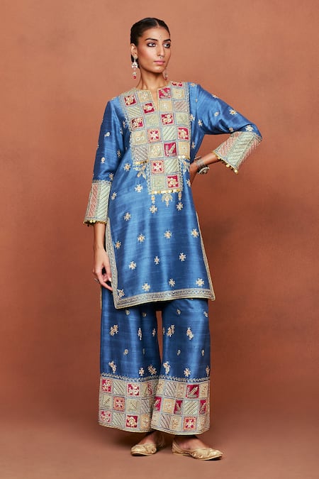 Sue Mue_Blue Silk, Tissue Embroidery, Sequins, Beads Split V-neck Raah Floral Kurta Set _at_Aza_Fashions