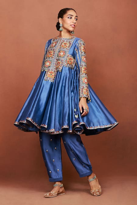 Sue Mue_Blue Chanderi Silk Applique, Embroidery, Rai Tribal Floral Anarkali Salwar Set _Online_at_Aza_Fashions