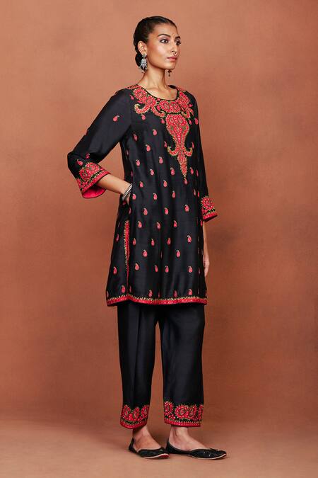 Shop_Sue Mue_Black , Organza Embroidery, Nai Floral Paisley Kurta Salwar Set _Online_at_Aza_Fashions
