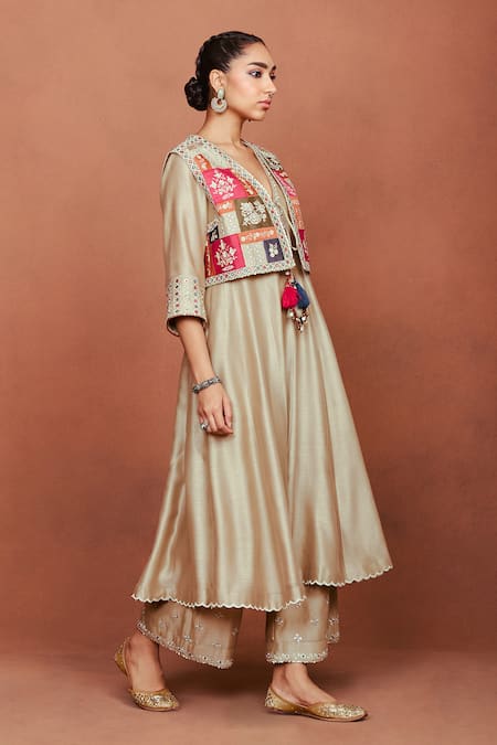 Sue Mue_Beige Chanderi Silk Embroidery, Cut Boha Tribal Geometric Floral Anarkali Set _at_Aza_Fashions