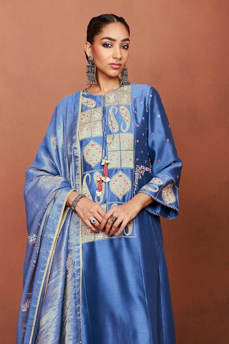 Buy_Sue Mue_Blue Silk, Cotton, Tissue, Oor Tribal Geometric Kurta Set 