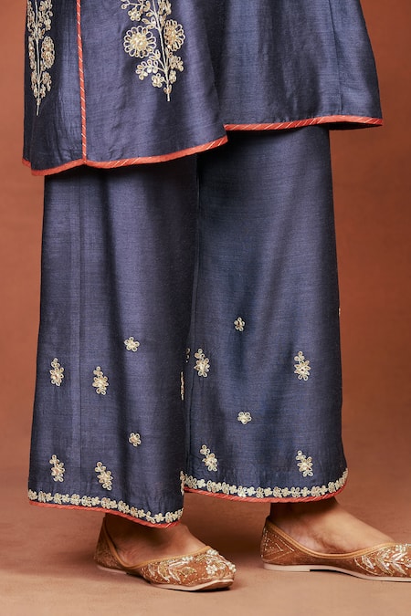 Buy_Sue Mue_Charcoal Silk Embroidery, Sequins, Beads, Zari Kai Color Block Tunic And Pant Set _Online_at_Aza_Fashions