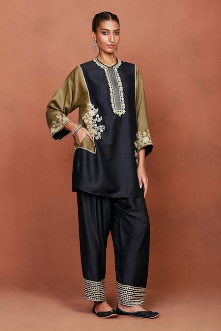 Sue Mue Shai Black Floral Embroidered Tunic & Salwar Set 