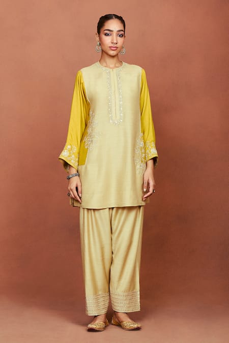 Sue Mue Shai Color Block Embroidered Tunic With Salwar 