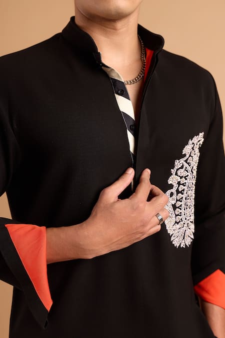 Buy_Rohit Doshi_Black Embroidery Paisley Motif Kurta And Pant Set _Online_at_Aza_Fashions