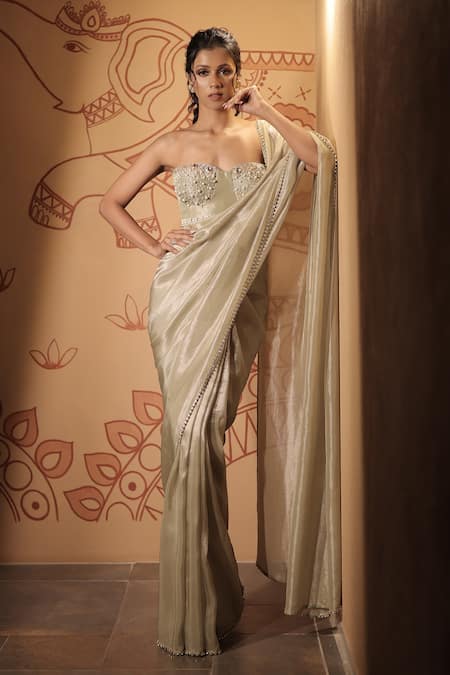 Shop_Vana Ethnics_Green Tissue Beads, Zari, The Nirvana Border Embellished Saree With Blouse _Online_at_Aza_Fashions