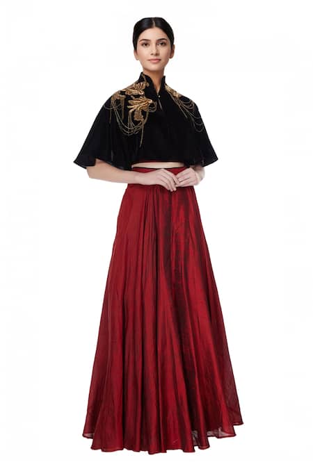 Pooja Rajpal Jaggi Maroon raw silk bustier blouse with lehenga & cape 