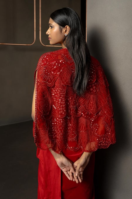 Buy_Mishru_Red Silk Sweetheart Neck, Rubira Embroidered Pre-draped Saree Set _Online_at_Aza_Fashions