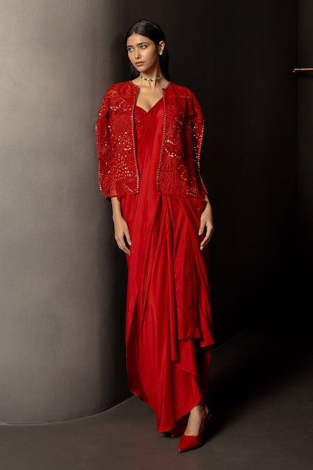 Mishru Rubira Embroidered Pre-Draped Saree Set 