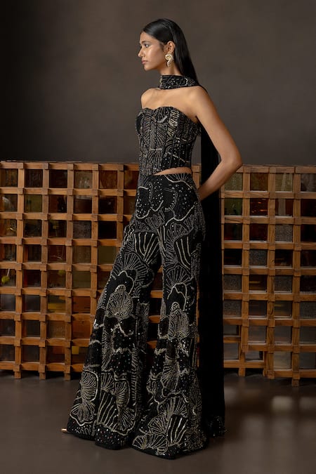 Mishru Ivara Embroidered Tulle Corset, Pant & Chiffon Dupatta 