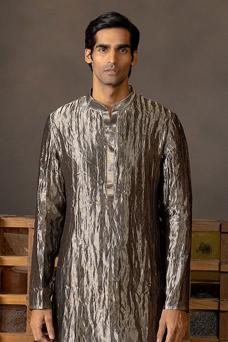 Mishru Marek Textured Kurta & Parallel Pant Set 
