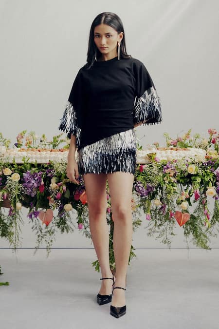 Pocket Stories Ombre Hand Embroidered T-Shirt Dress 