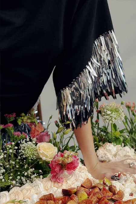 Buy_Pocket Stories_Black Jersey Fringe Crew Neck Ombre Hand Embroidered T-shirt Dress _Online_at_Aza_Fashions