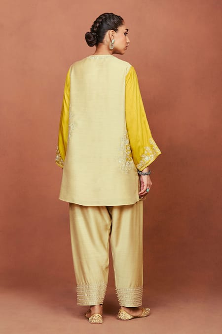 Sue Mue Shai Color Block Embroidered Tunic With Salwar 