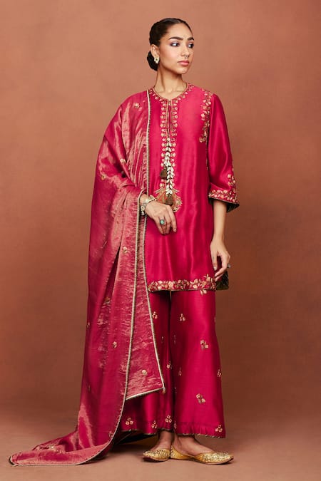 Sue Mue Zoa Deep Red Handwoven Silk Chanderi Floral Kurta Palazzo Set 