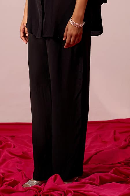 Sakshi Khetterpal_Blue Crepe Embroidery, Sequins V-neck, Mandarin Ombre Hand Shirt And Pant Set _Online_at_Aza_Fashions