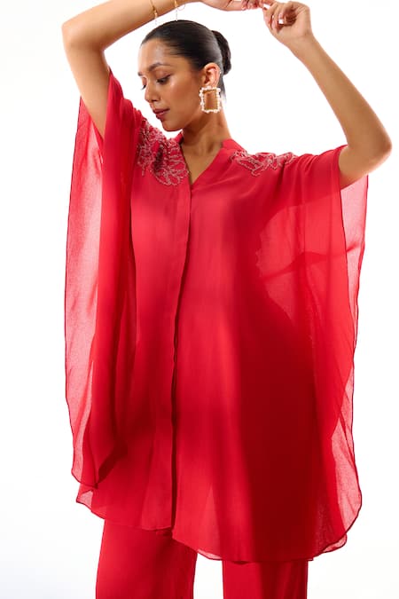 Buy_Sakshi Khetterpal_Red Crepe Embroidery Split V-neck, Collared Hand Kaftan And Pant Set _Online_at_Aza_Fashions