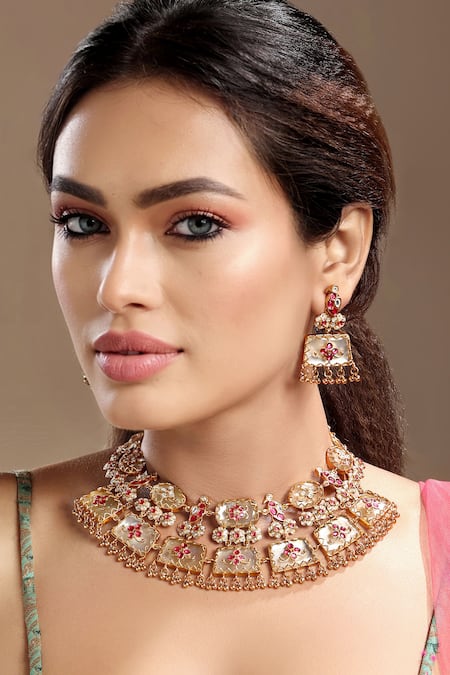 Hrisha Ruby Kundan Jewellery Set 