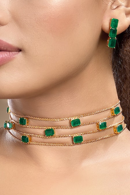 Buy_Hrisha_Gold Plated Stones Emerald Layered Necklace Set _Online_at_Aza_Fashions
