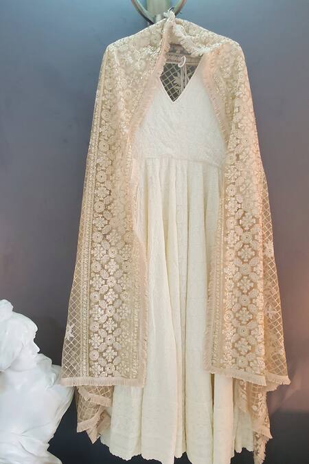 Monk & Mei By Sonia Anand Zari Gold Embroidered Jaal Dupatta 