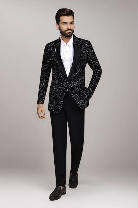 Arihant Rai Sinha Applique Pattern Velvet Suit Set 