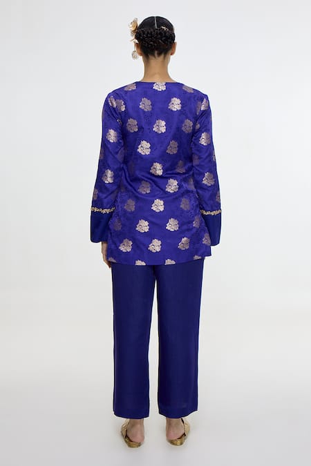 Ekaya Banaras Handwoven Royal Blue Kurta & Pant Set 