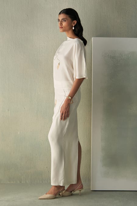 Febo6_Off White Silk Embroidery, Beads Sicily Pod Motif Hand Long Skirt _at_Aza_Fashions