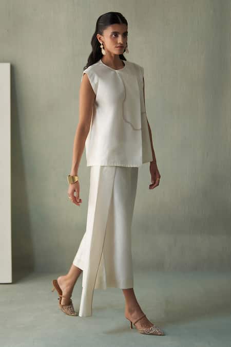 Buy_Febo6_Off White Chanderi Embroidery Round Neck Abstract Line Top And Culottes Set _Online_at_Aza_Fashions