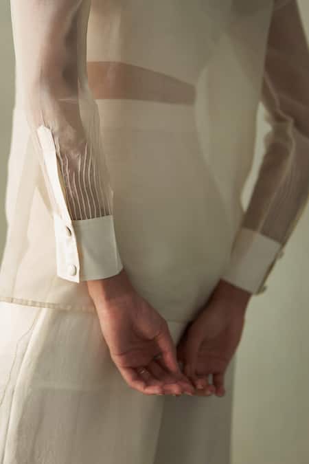 Febo6 Off White Organza, Embroidery Tranquilfrench Knot Shirt And Trouser Set at Aza Fashions Febo6_Off White Organza, Embroidery Tranquilfrench Knot Shirt And Trouser Set _at_Aza_Fashions