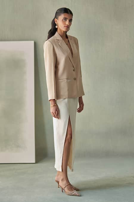 Shop Febo6 Beige Crepe, Silk Embroidery V-neck Hand Kanth Stitch Jacket Online at Aza Fashions Shop_Febo6_Beige Crepe, Silk Embroidery V-neck Hand Kanth Stitch Jacket _Online_at_Aza_Fashions