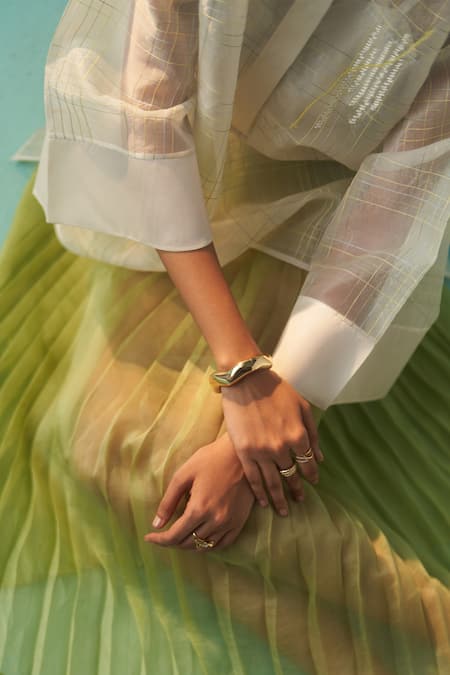 Shop_Febo6_Green Silk Organza Pleated Midi Skirt _Online_at_Aza_Fashions