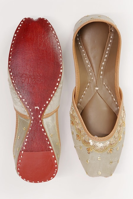 Sole Mates by Palak Sitara Embellished Raw Silk Juttis 