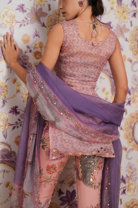 Mahima Mahajan Isra Floral Print Kurta Set 