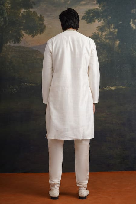 Thetaa Mirror Embroidered Kurta & Pant Set 