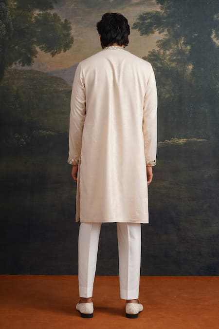 Thetaa Mirror Embroidered Kurta & Pant Set 