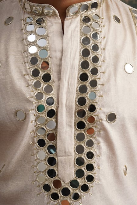 Buy_Thetaa_Beige Silk, Cotton Mirrors, Embroidery Kurta And Pant Set 