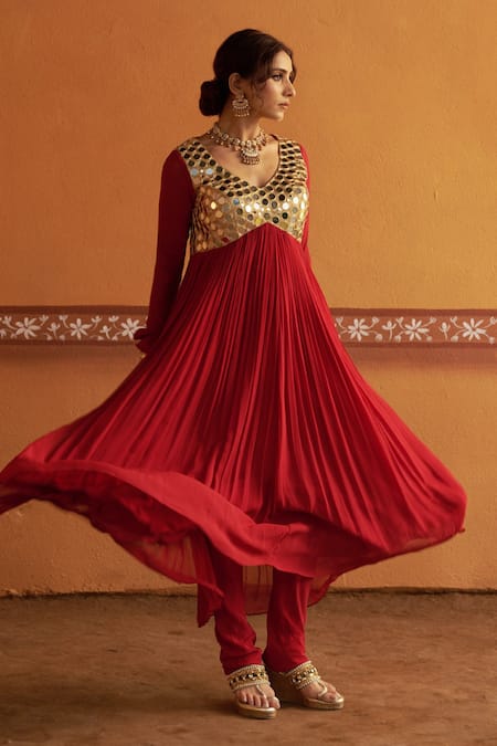 Buy_Thetaa_Red Georgette, Silk, Shantoon Mirrors, Zari V-neck Embroidered Anarkali Set _Online_at_Aza_Fashions