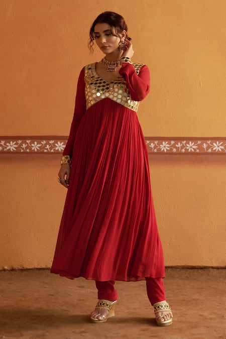 Thetaa_Red Georgette, Silk, Shantoon Mirrors, Zari V-neck Embroidered Anarkali Set _at_Aza_Fashions
