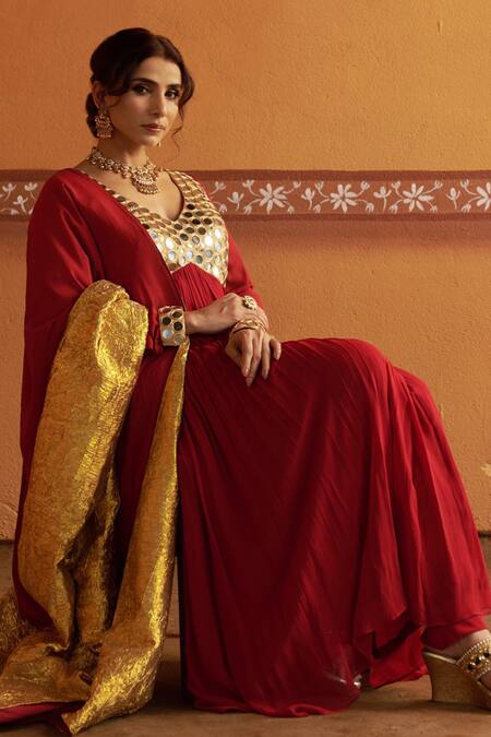 Buy_Thetaa_Red Georgette, Silk, Shantoon Mirrors, Zari V-neck Embroidered Anarkali Set 