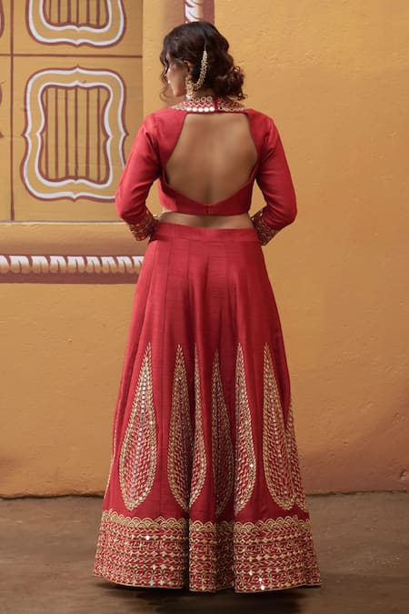 Thetaa Hand Embroidered Lehenga Set 