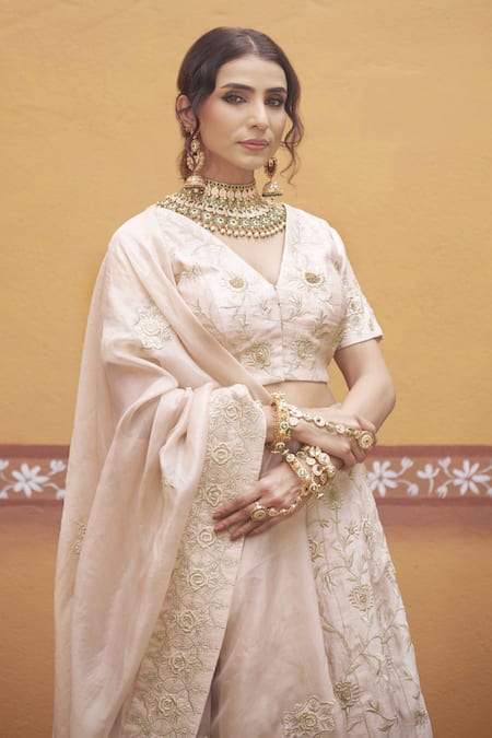 Thetaa Ivory Silk, Organza Embroidery, Metallic Thread V-neck Hand Lehenga Set Online at Aza Fashions Thetaa_Ivory Silk, Organza Embroidery, Metallic Thread V-neck Hand Lehenga Set _Online_at_Aza_Fashions