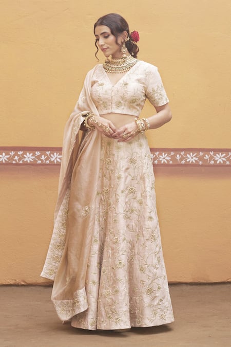 Buy Thetaa Ivory Silk, Organza Embroidery, Metallic Thread V-neck Hand Lehenga Set Buy_Thetaa_Ivory Silk, Organza Embroidery, Metallic Thread V-neck Hand Lehenga Set